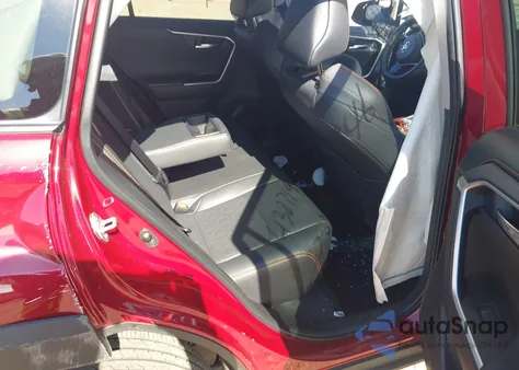 2024 Toyota Rav4 Adventure z USA, uszkodzony, nr VIN 2T3J1RFV4RW467553